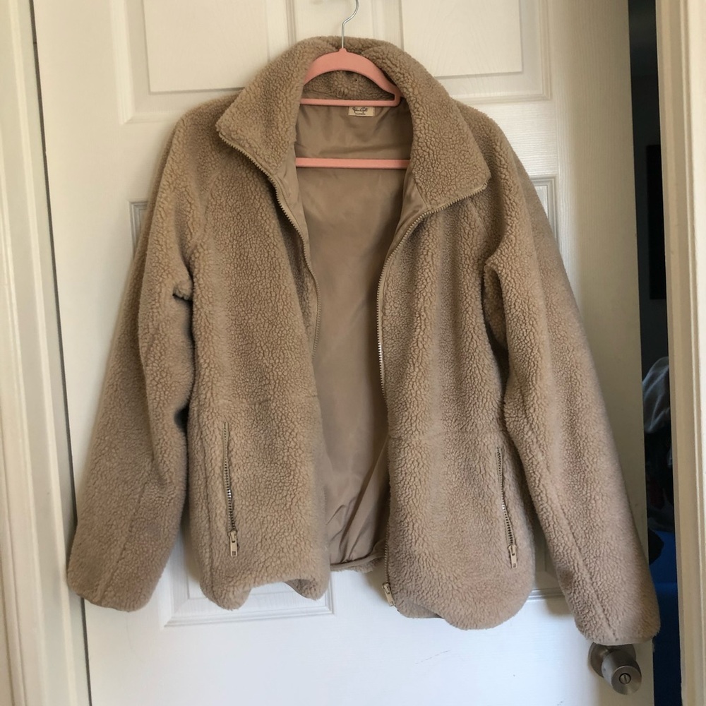 Brandy Melville Sherpa jacket
